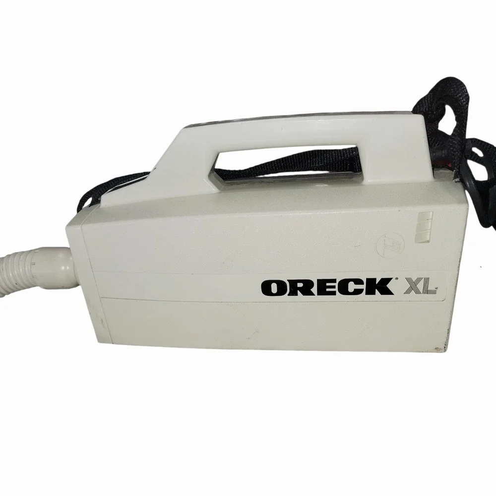 Oreck‎ XL Compact Canister Vacuum BB870-AW Portable Handheld Hose - Working